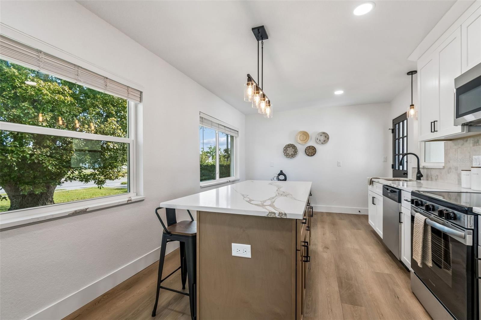 HELOU FOUAD SUB - Residential Income