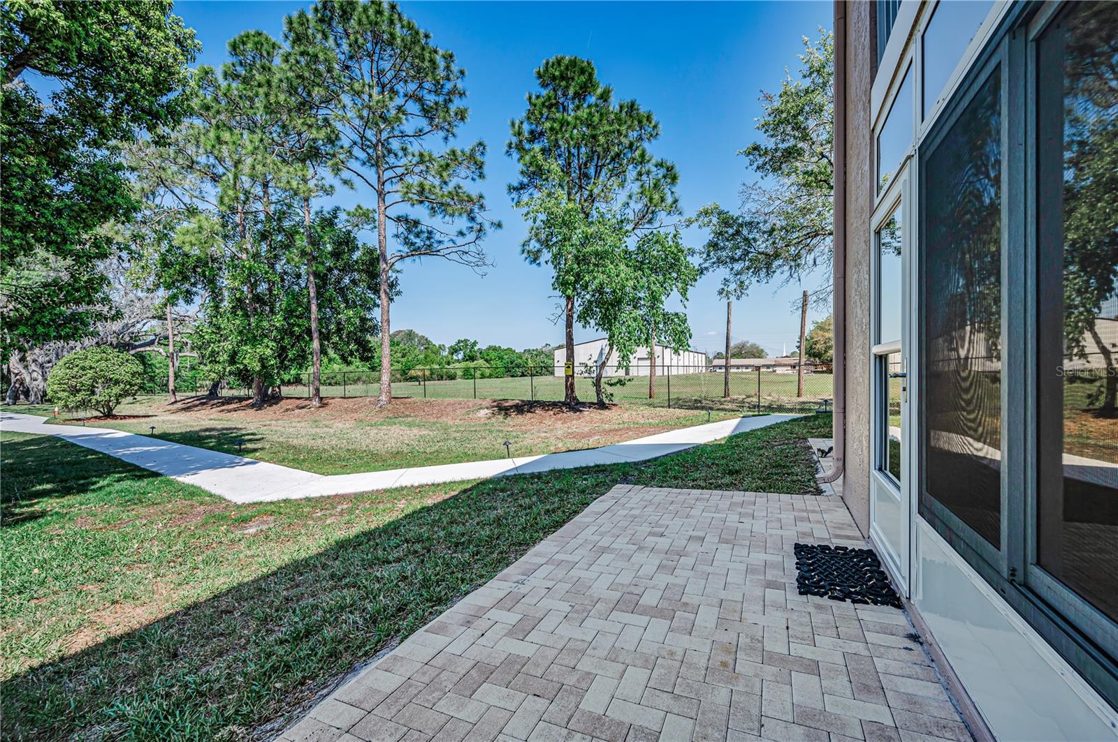 SUNNYBROOK CONDO 10 - Residential