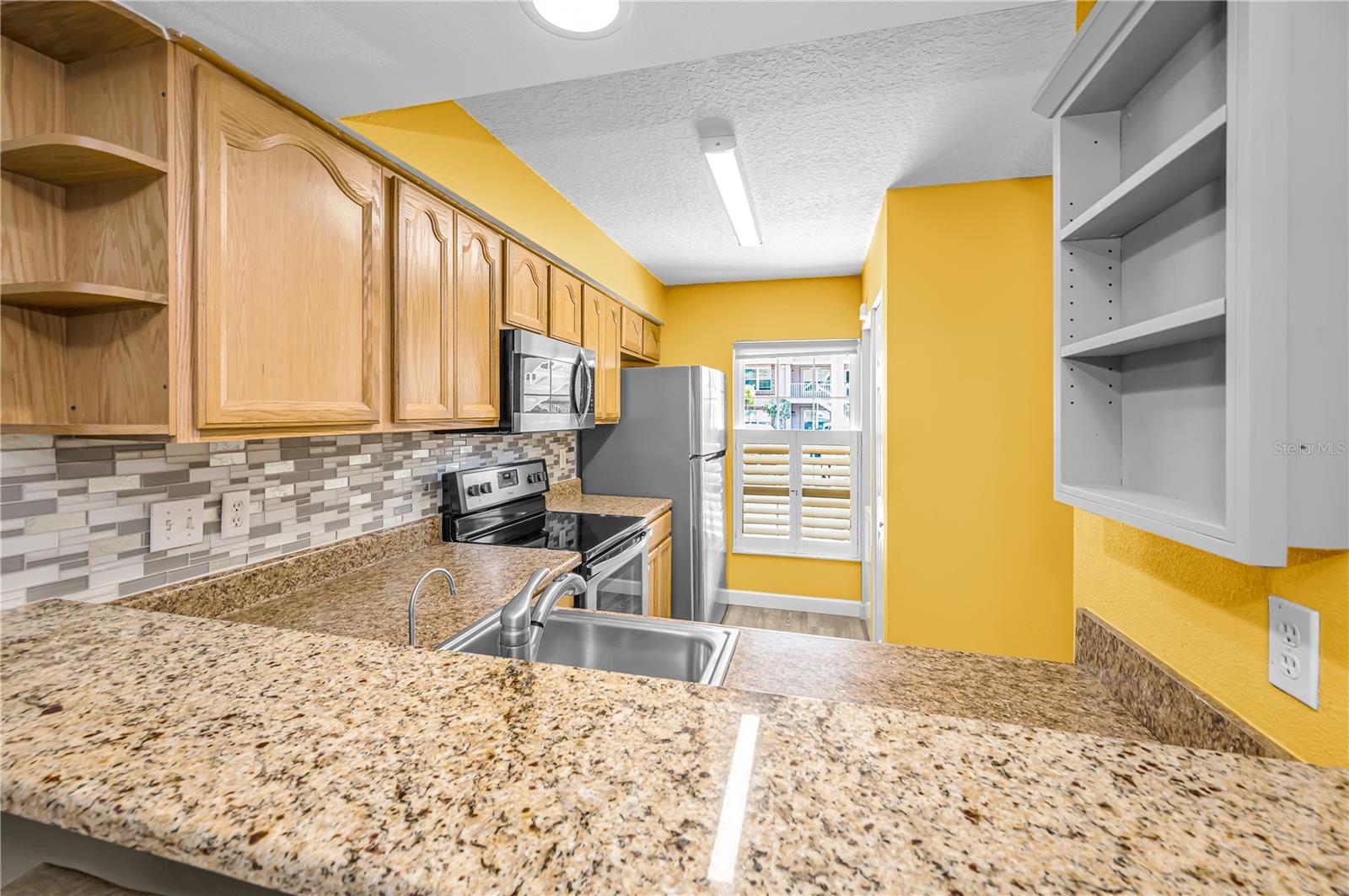 SUNNYBROOK CONDO 10 - Residential