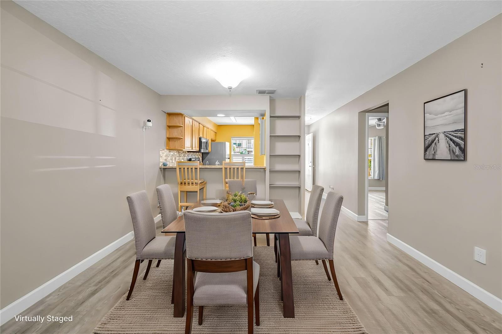 SUNNYBROOK CONDO 10 - Residential