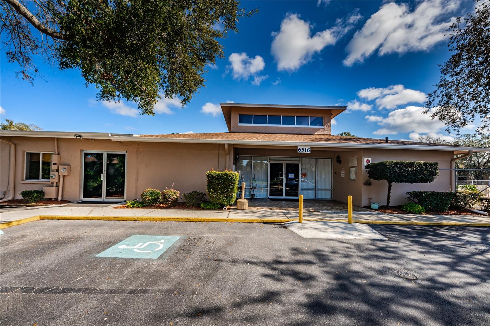 SUNNYBROOK CONDO 10 - Residential