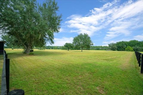 Tiny photo for 0 NW 150th Avenue, Ocala, FL 34482 (MLS # OM711090)