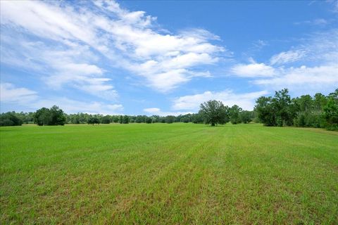 Tiny photo for 0 NW 150th Avenue, Ocala, FL 34482 (MLS # OM711090)