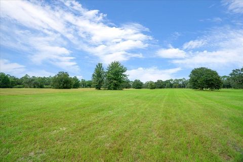 Tiny photo for 0 NW 150th Avenue, Ocala, FL 34482 (MLS # OM711090)