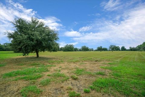 Tiny photo for 0 NW 150th Avenue, Ocala, FL 34482 (MLS # OM711090)