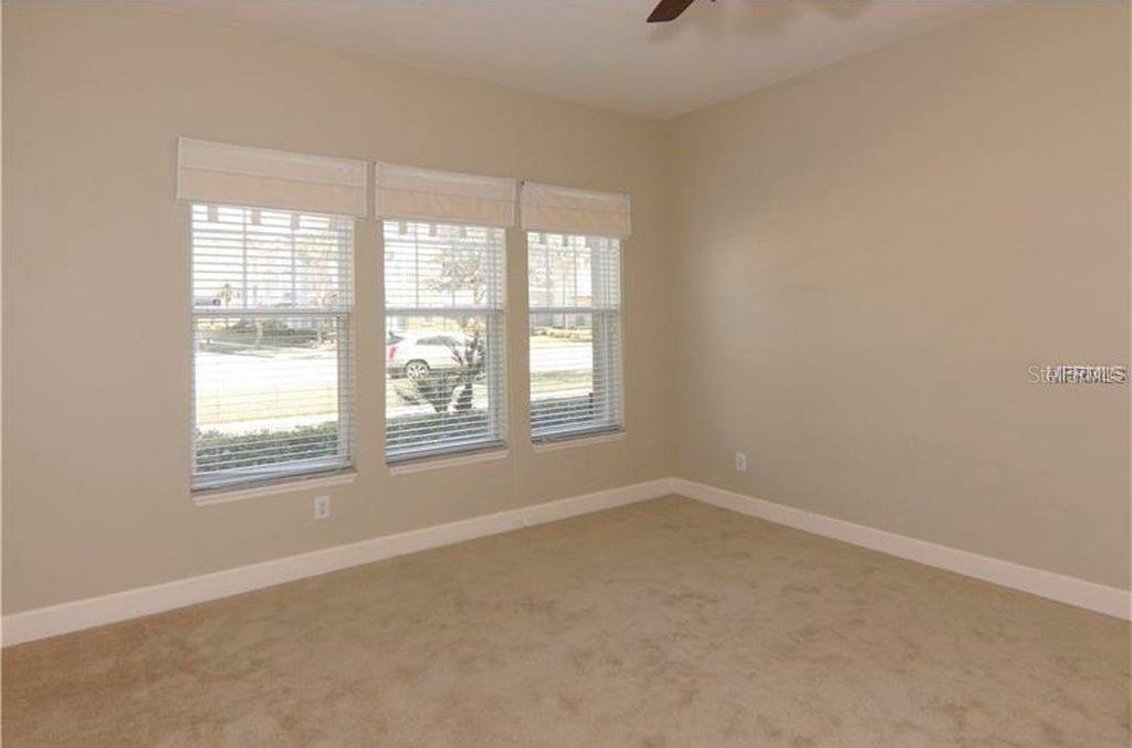 ARTISAN CLUB CONDO PH 2 - Residential