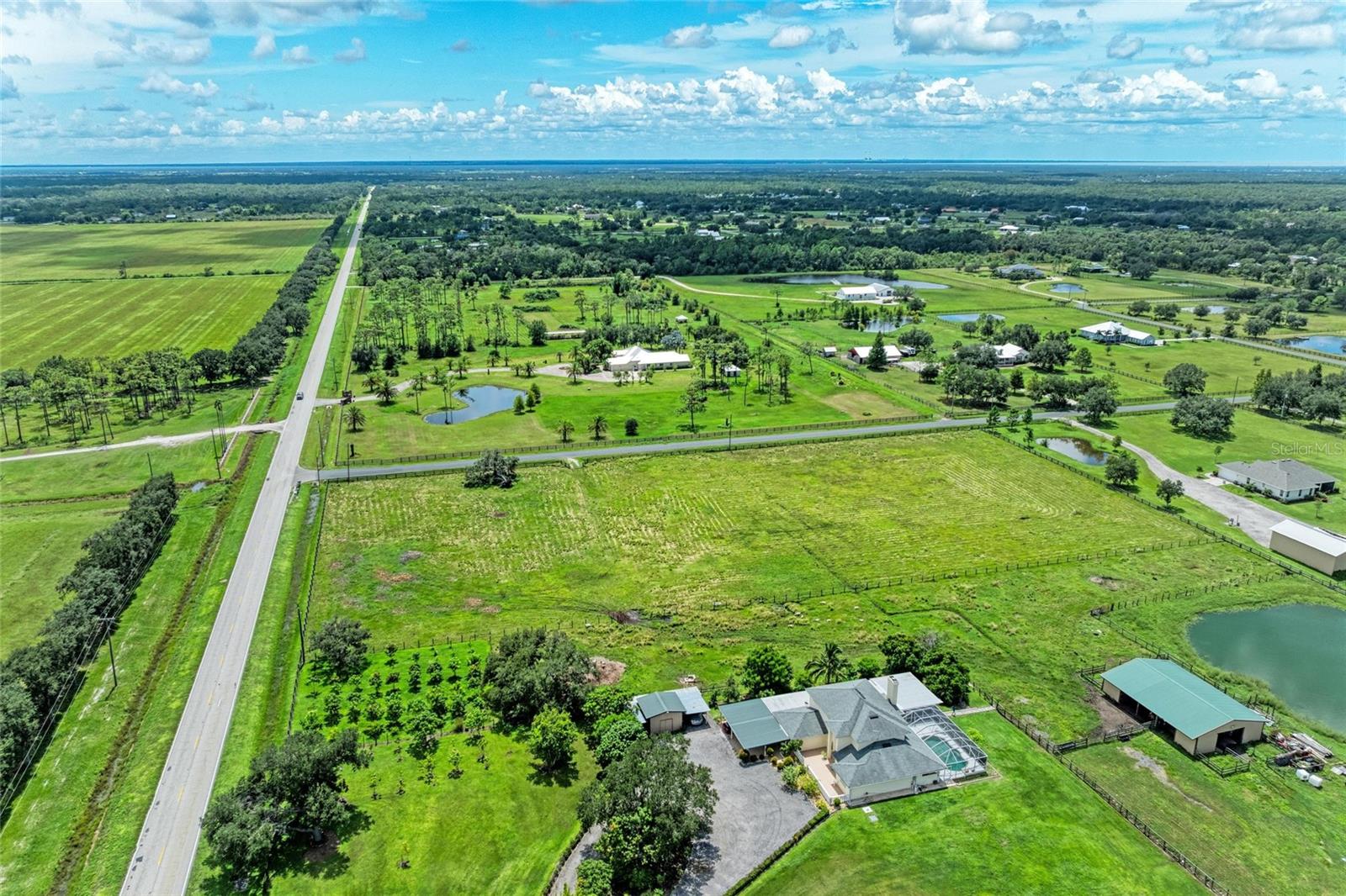 POMELLO PARK - Land