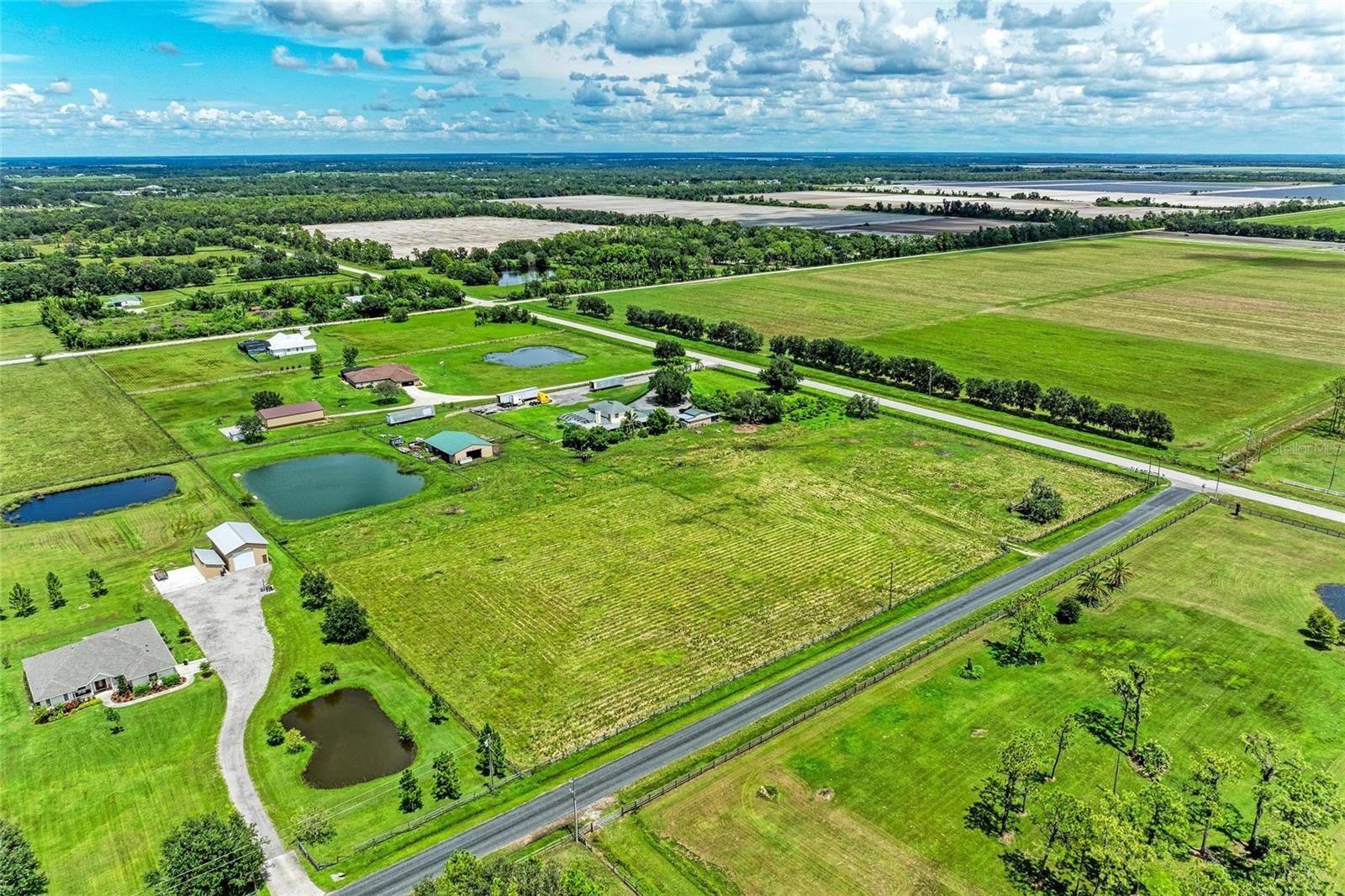 POMELLO PARK - Land
