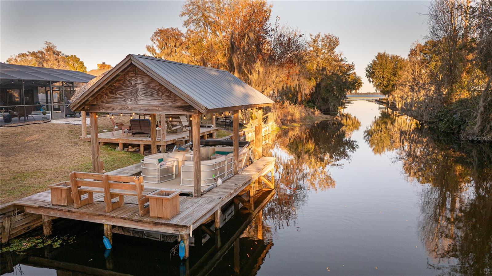 TIMBERLAKE SUB - Residential