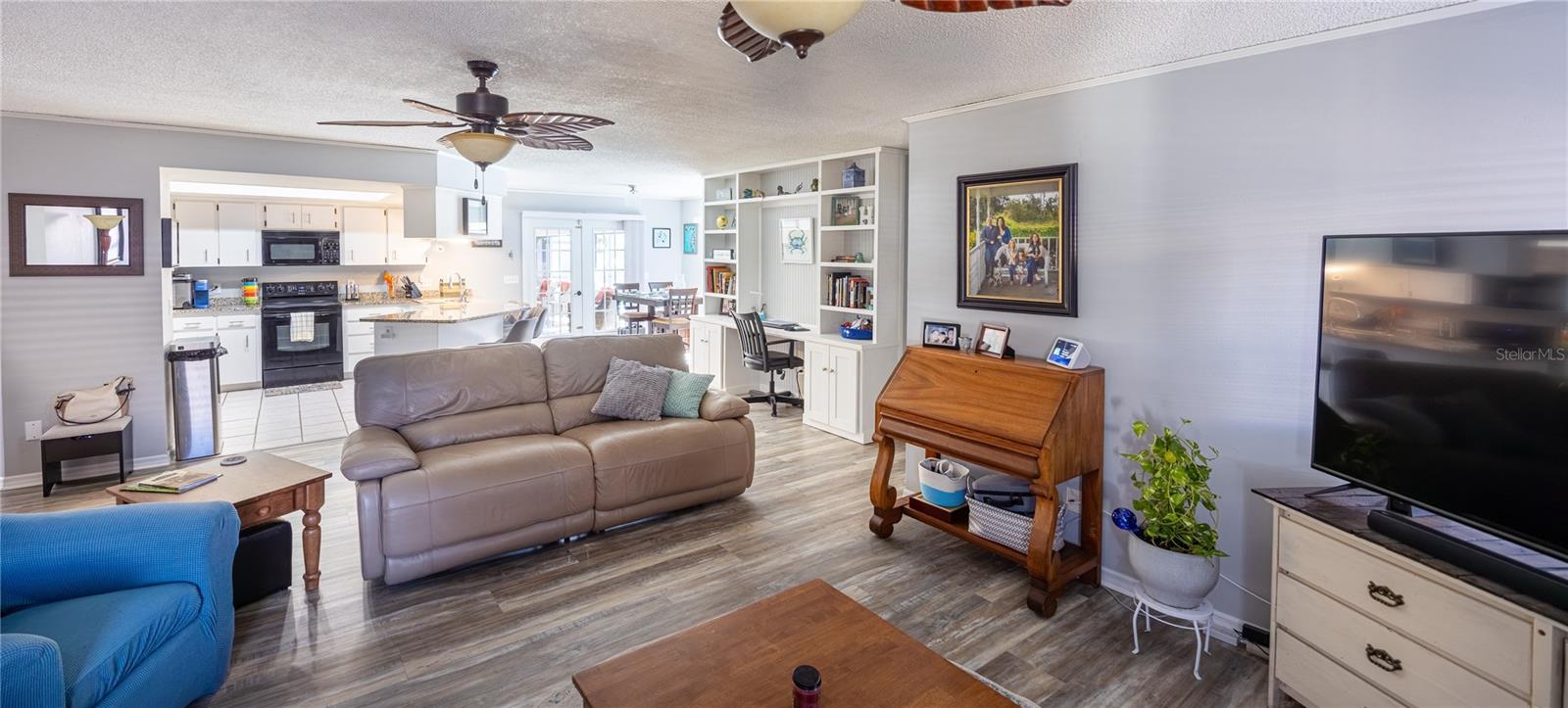 TIMBERLAKE SUB - Residential