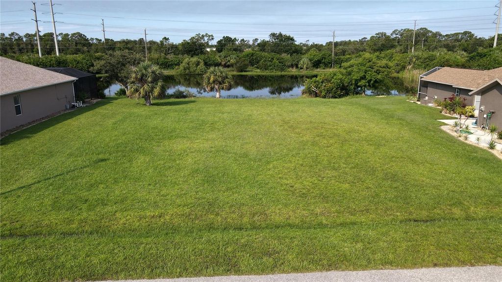 Photo of 12779 SW Pembroke Circle S, Lake Suzy, FL 34269 (MLS # C7512160)