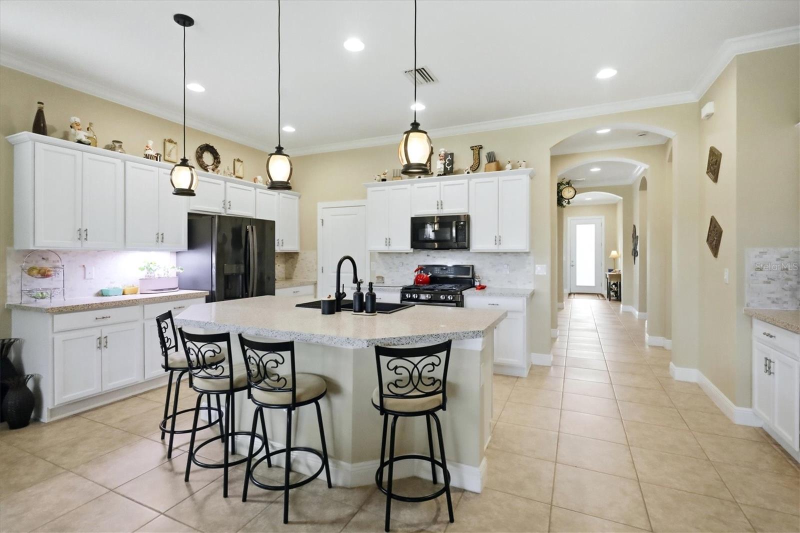 10035 MARBELLA DRIVE, BRADENTON, FL, 34211 3 10035 MARBELLA DRIVE