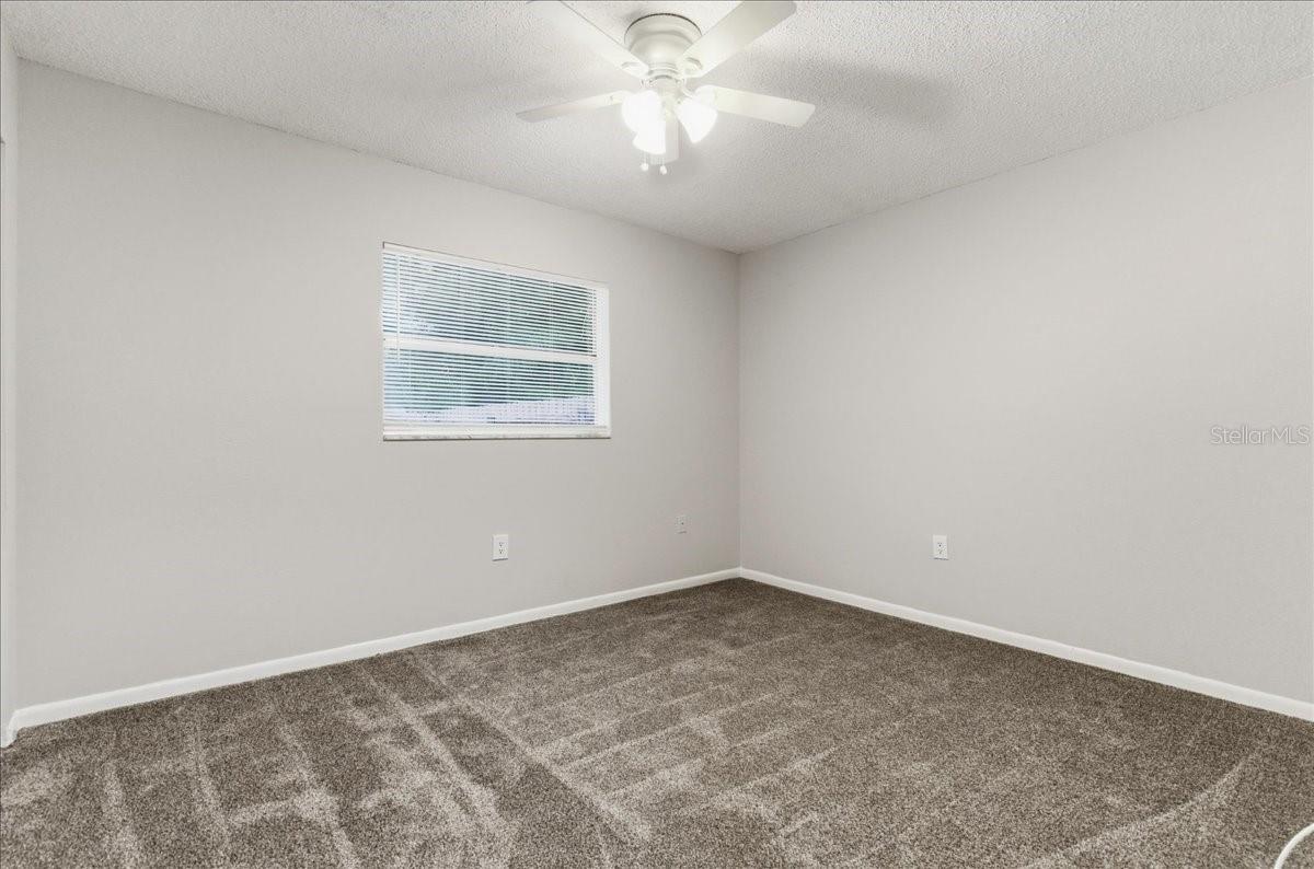 PINELLAS FARMS - Residential Lease