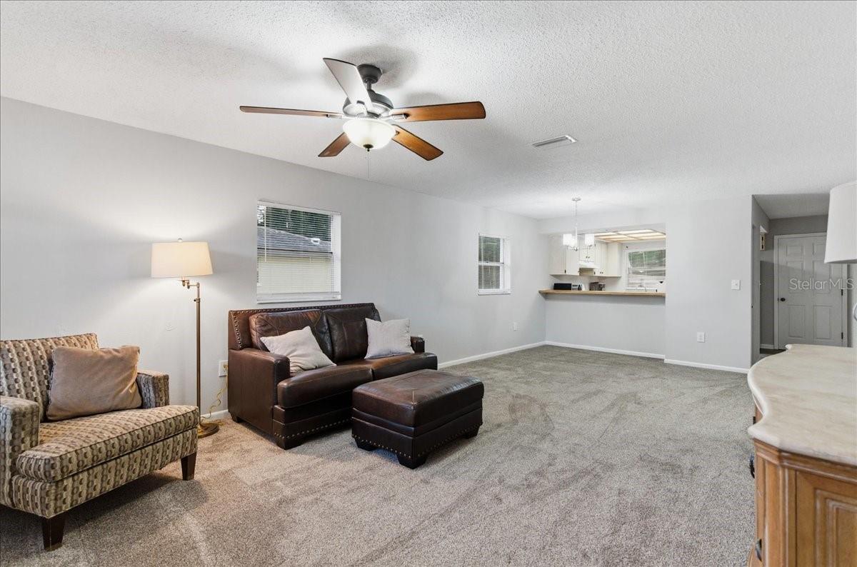 PINELLAS FARMS - Residential Lease