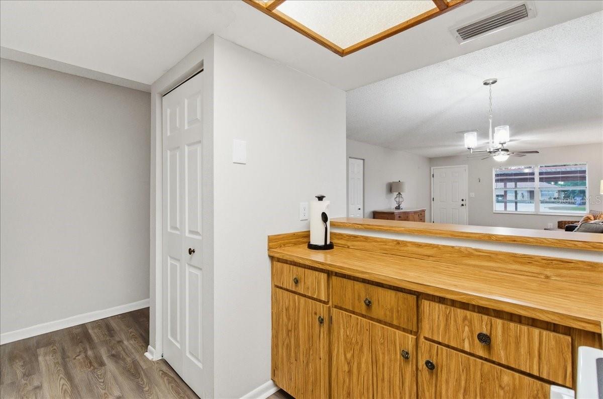 PINELLAS FARMS - Residential Lease