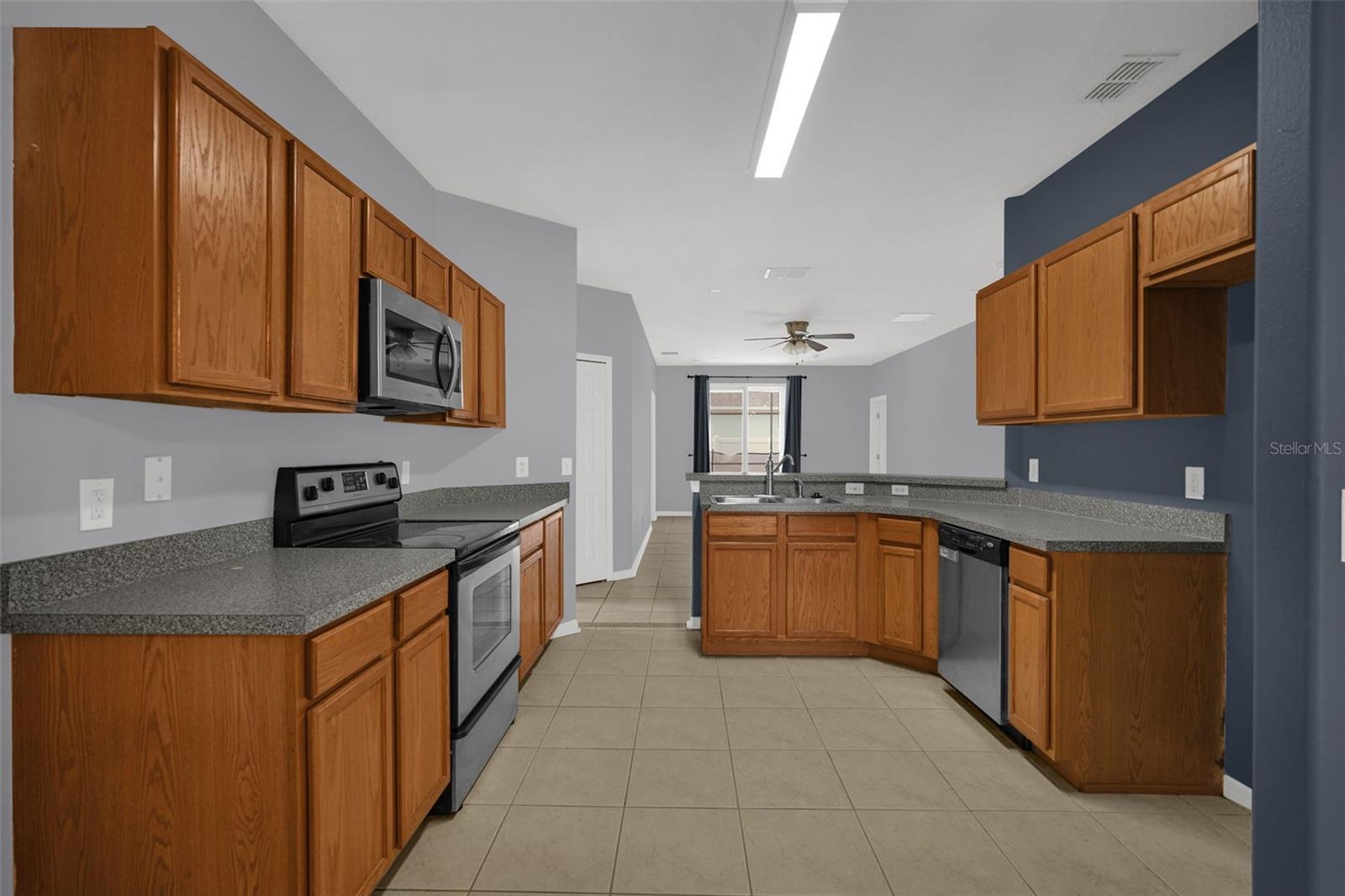 SUNSET RIDGE PH 02 - Residential