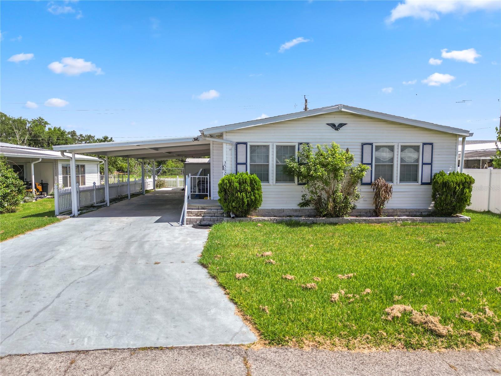 VILLAGE UNIT 03 LAKELAND - Residential