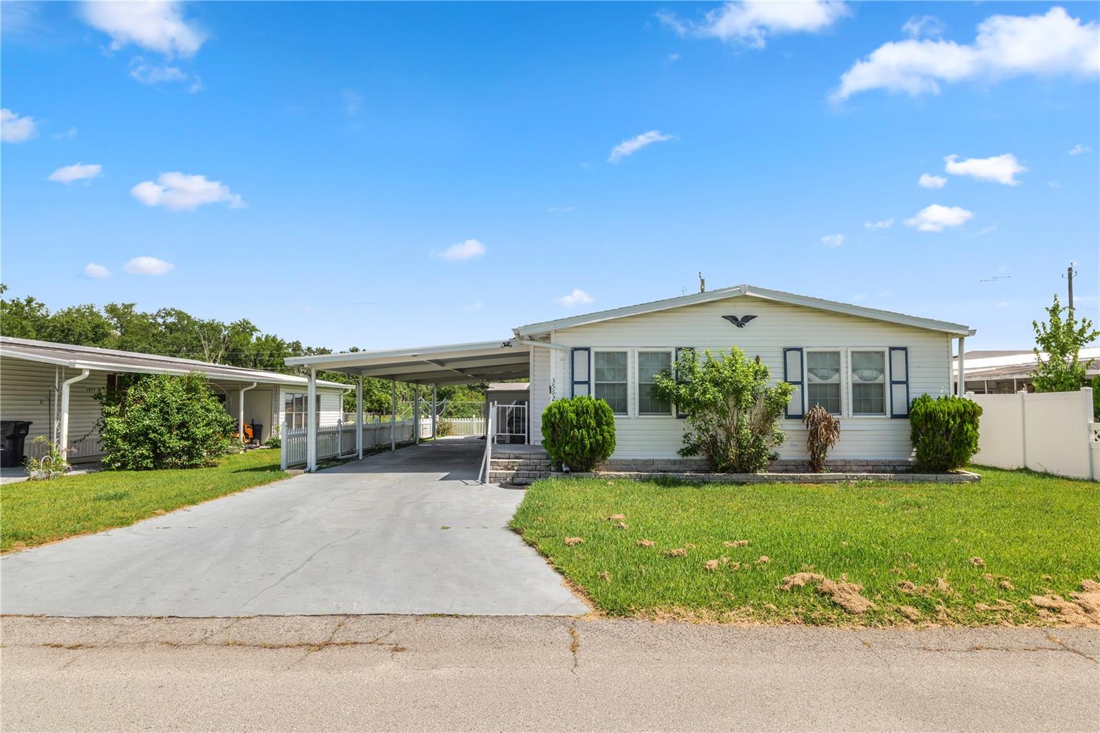 VILLAGE UNIT 03 LAKELAND - Residential