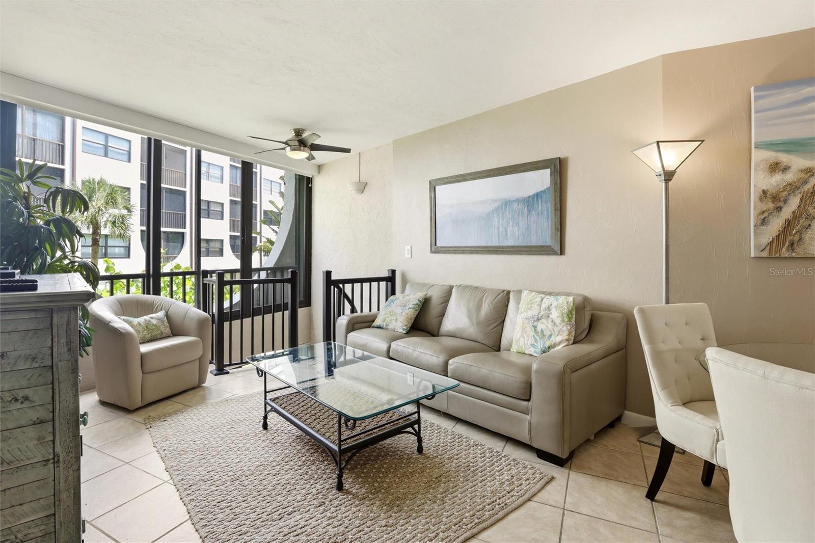 1011 ANGLERS COVE H203