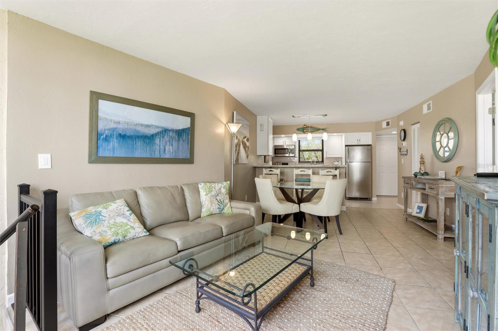 1011 ANGLERS COVE H203