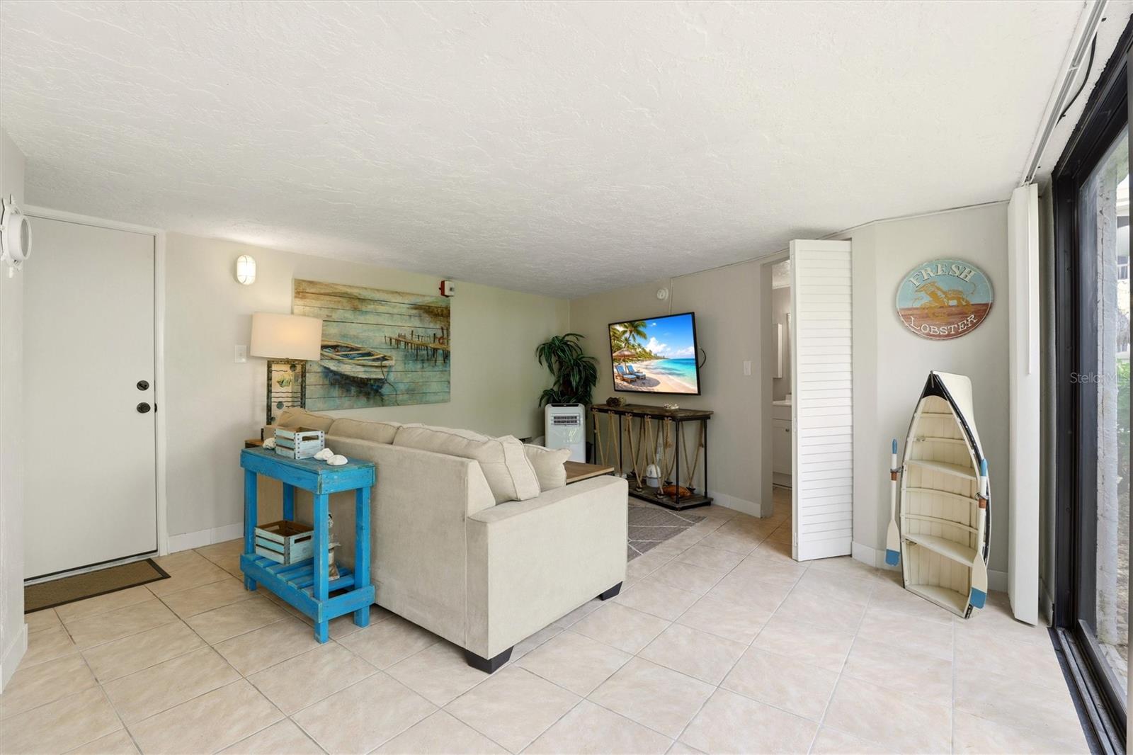 1011 ANGLERS COVE H203