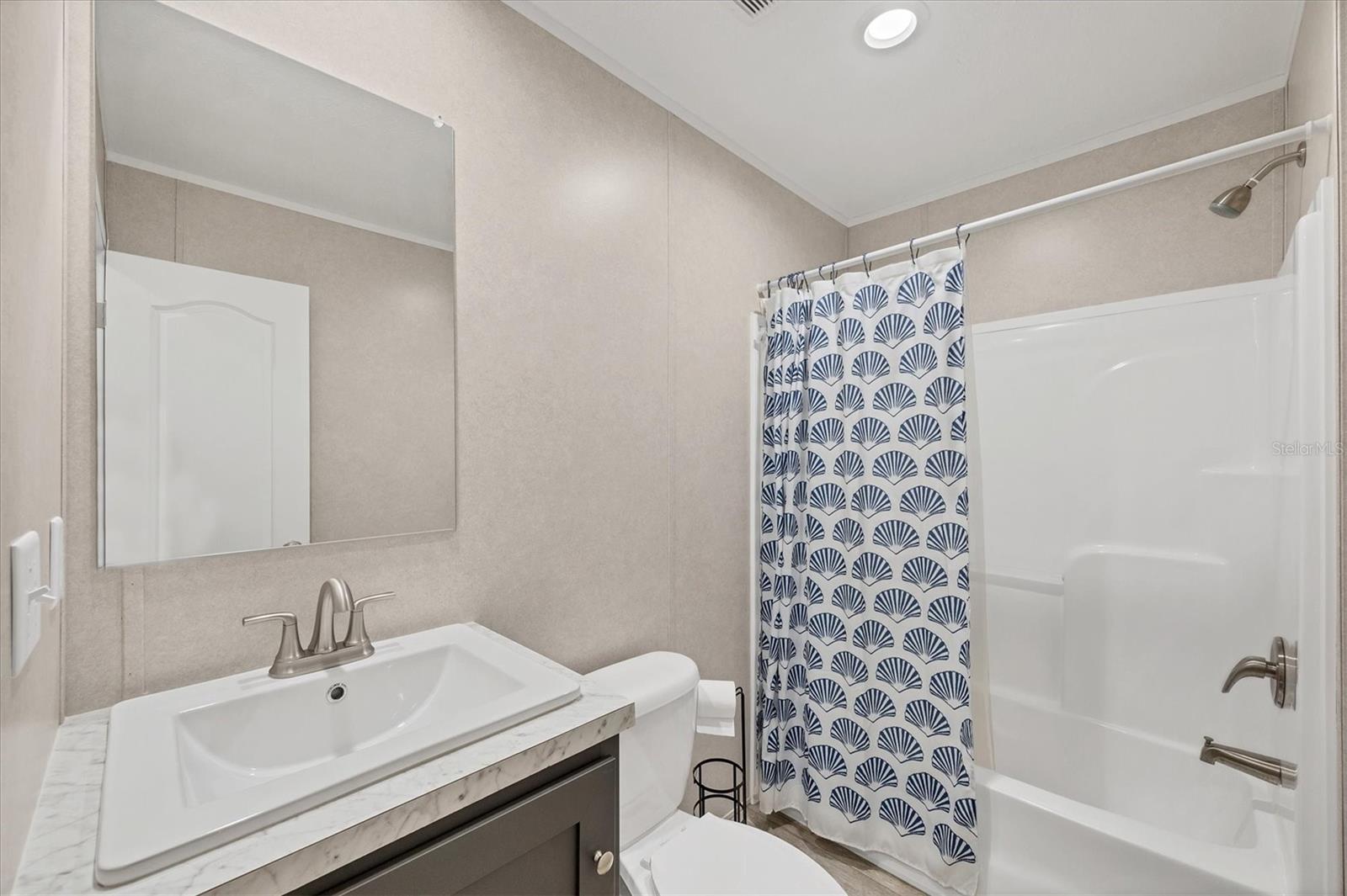 GROVE CITY - Residential