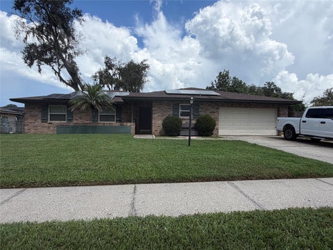 Photo of 814 Shangri La Drive, Seffner, FL 33584 (MLS # TB8554310)
