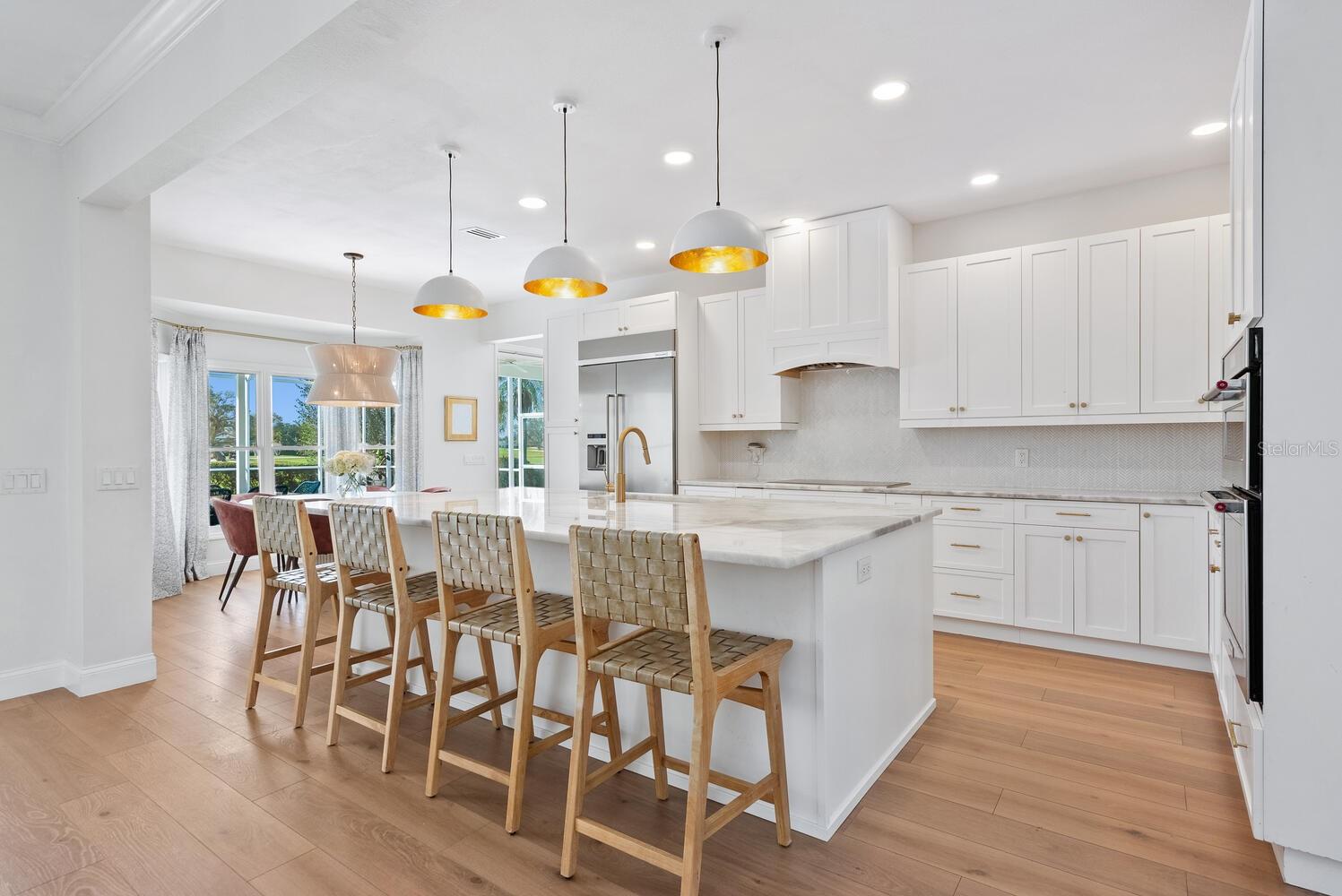 4104 LAS PALMAS WAY