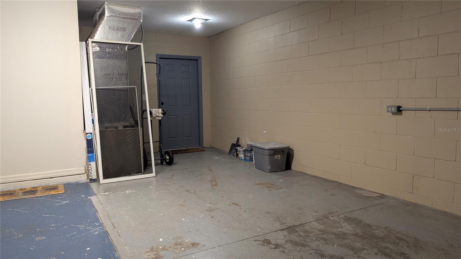 SILVER SPGS SHORES UN 19 - Residential