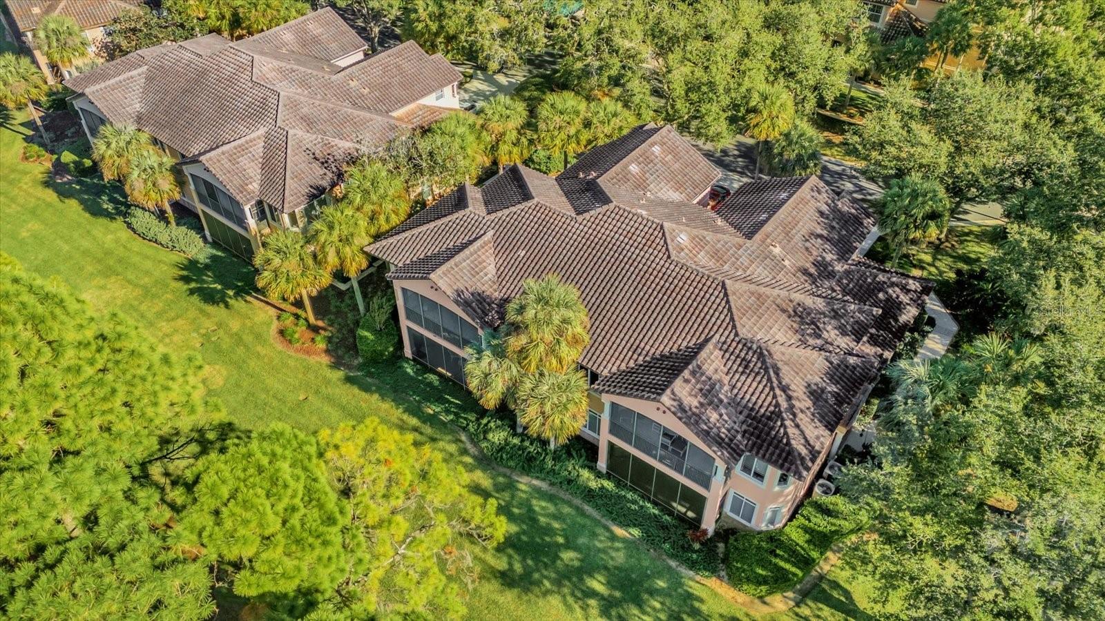 HOWEY MISSION SONOMA CONDO - Residential