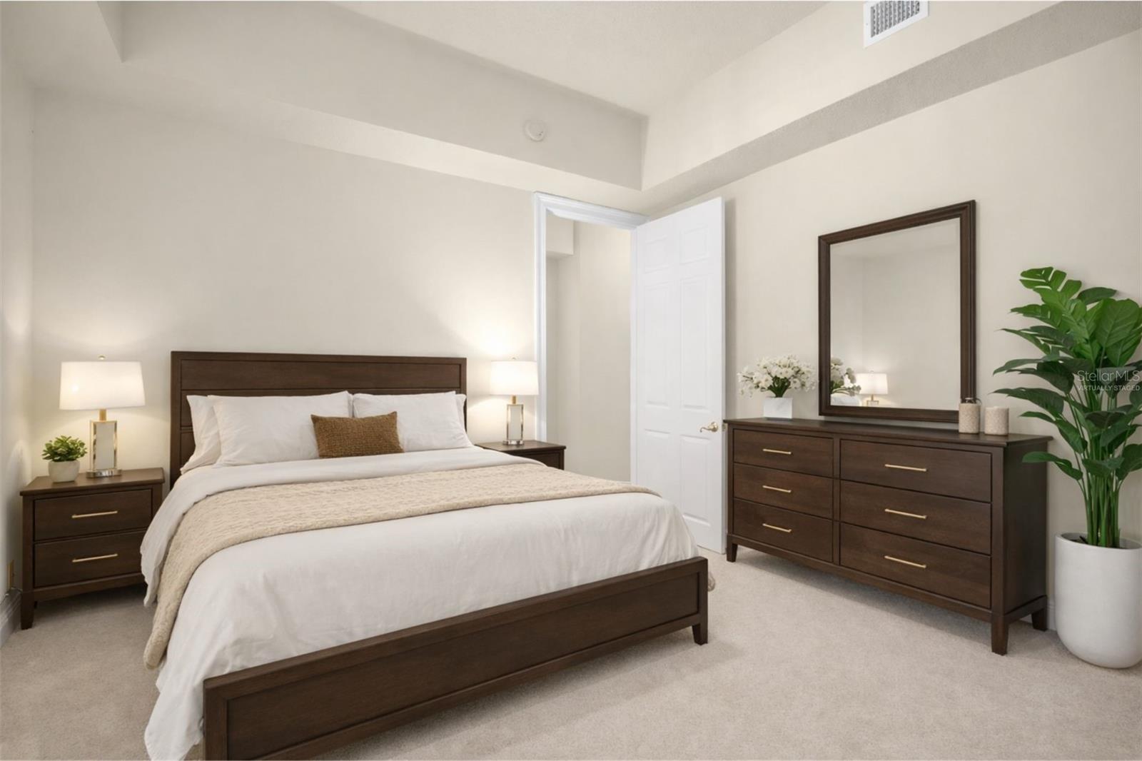 HOWEY MISSION SONOMA CONDO - Residential