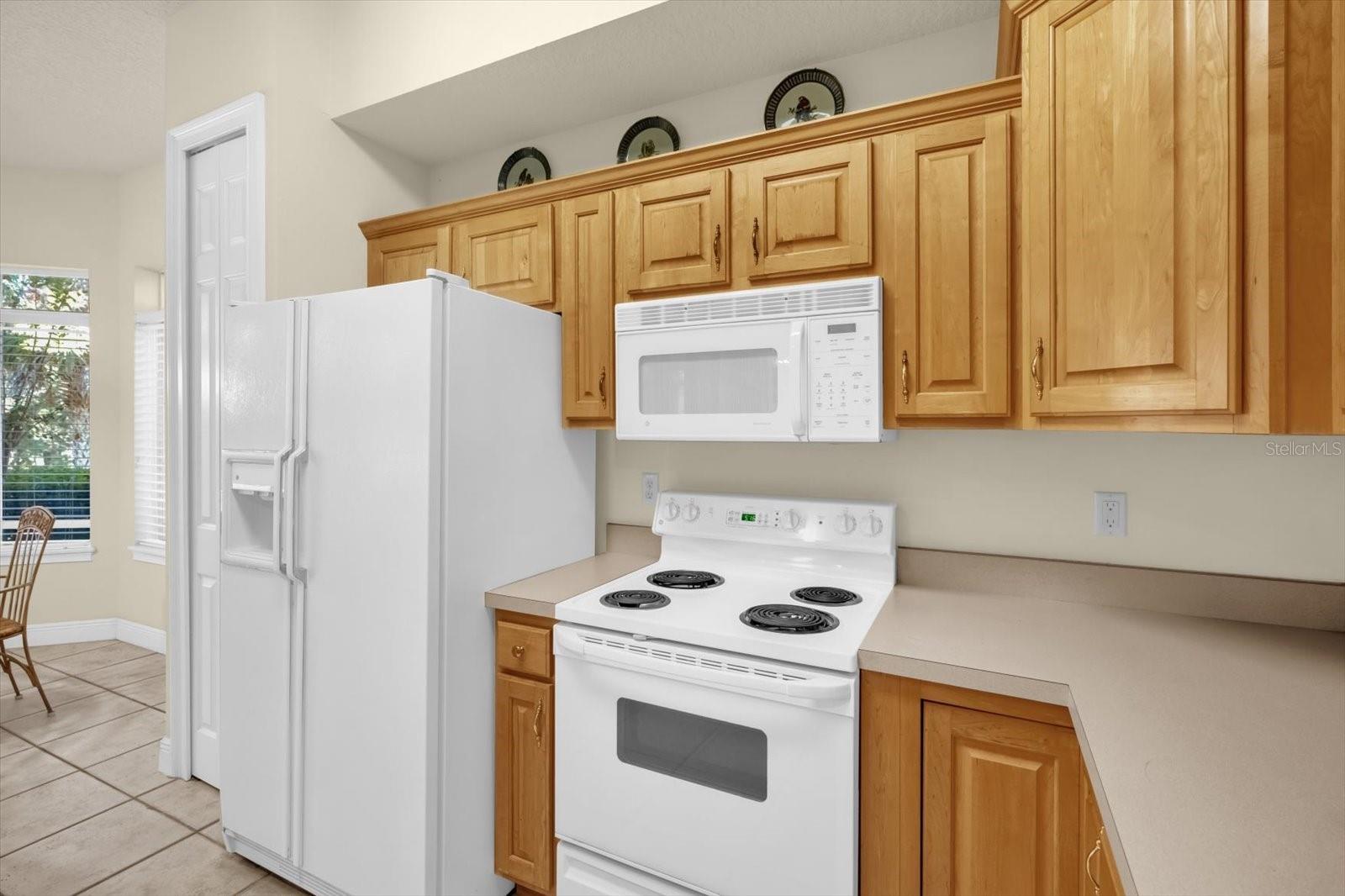 HOWEY MISSION SONOMA CONDO - Residential