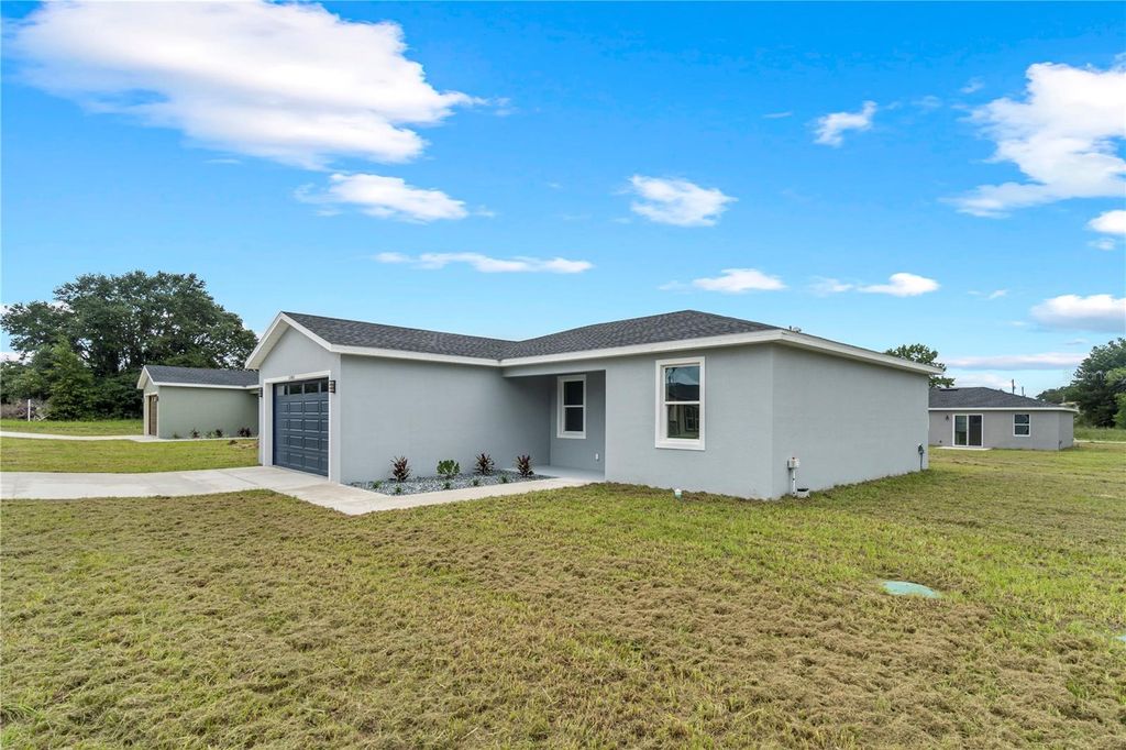 Photo of 13061 SW 104th Lane, Dunnellon, FL 34432 (MLS # G5099914)