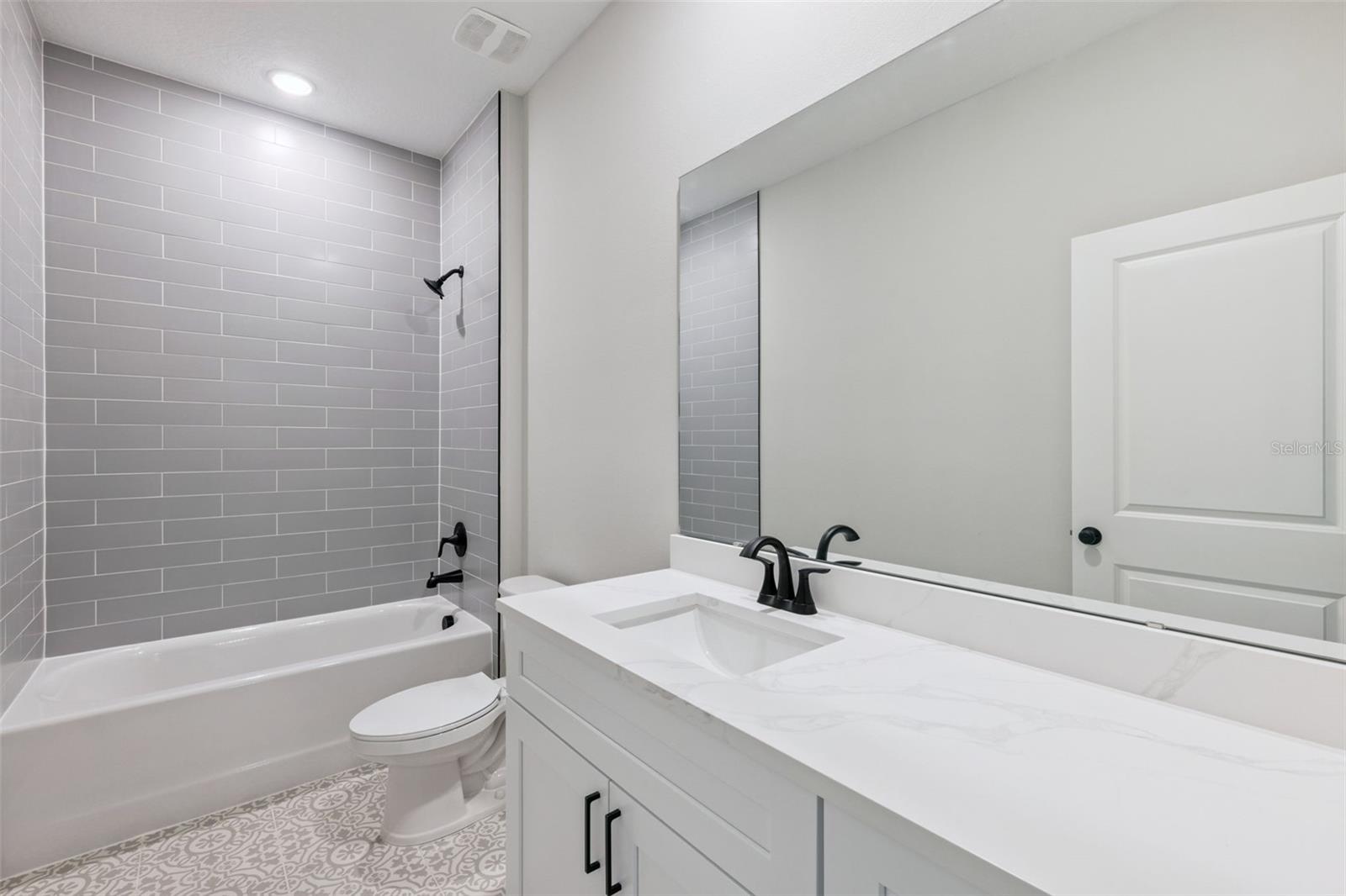 ROYAL TRL UN #1 - Residential