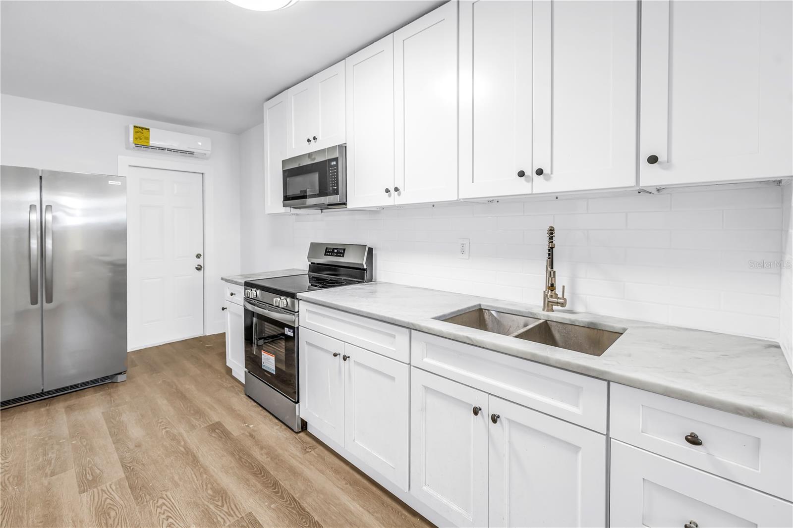 NORTH ST PETERSBURG - Residential