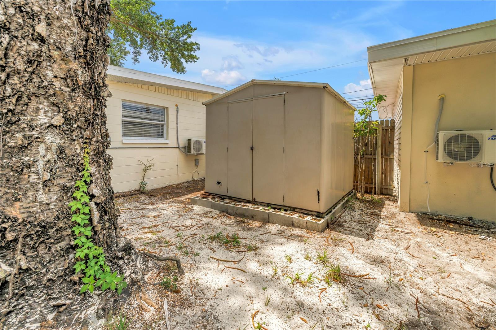 NORTH ST PETERSBURG - Residential