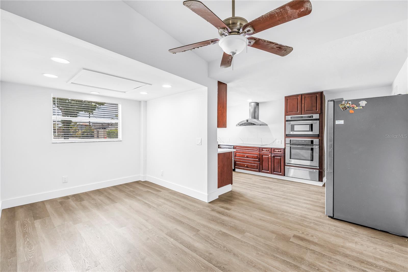 NORTH ST PETERSBURG - Residential