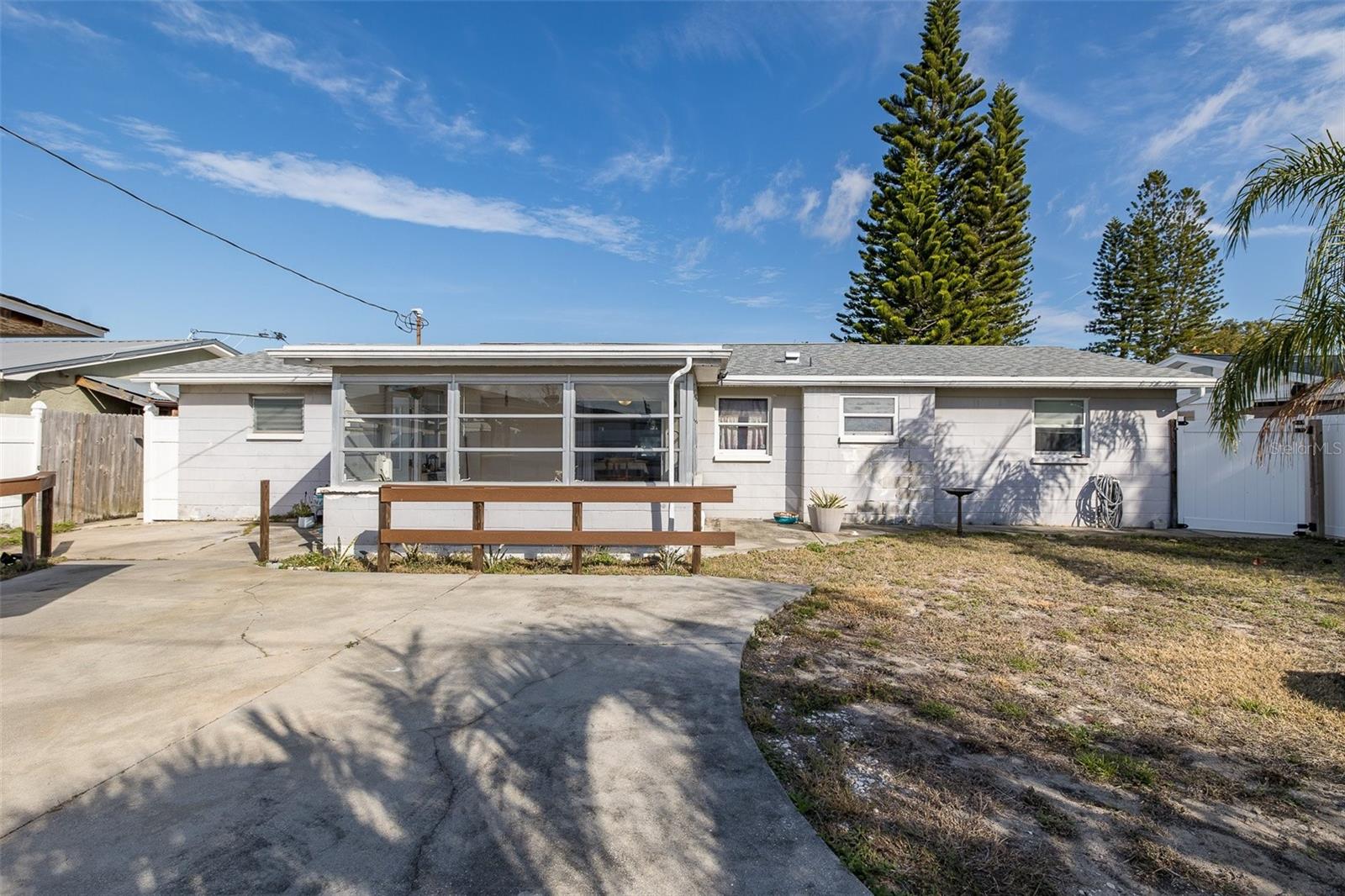 HOLIDAY LAKE ESTATES - Residential