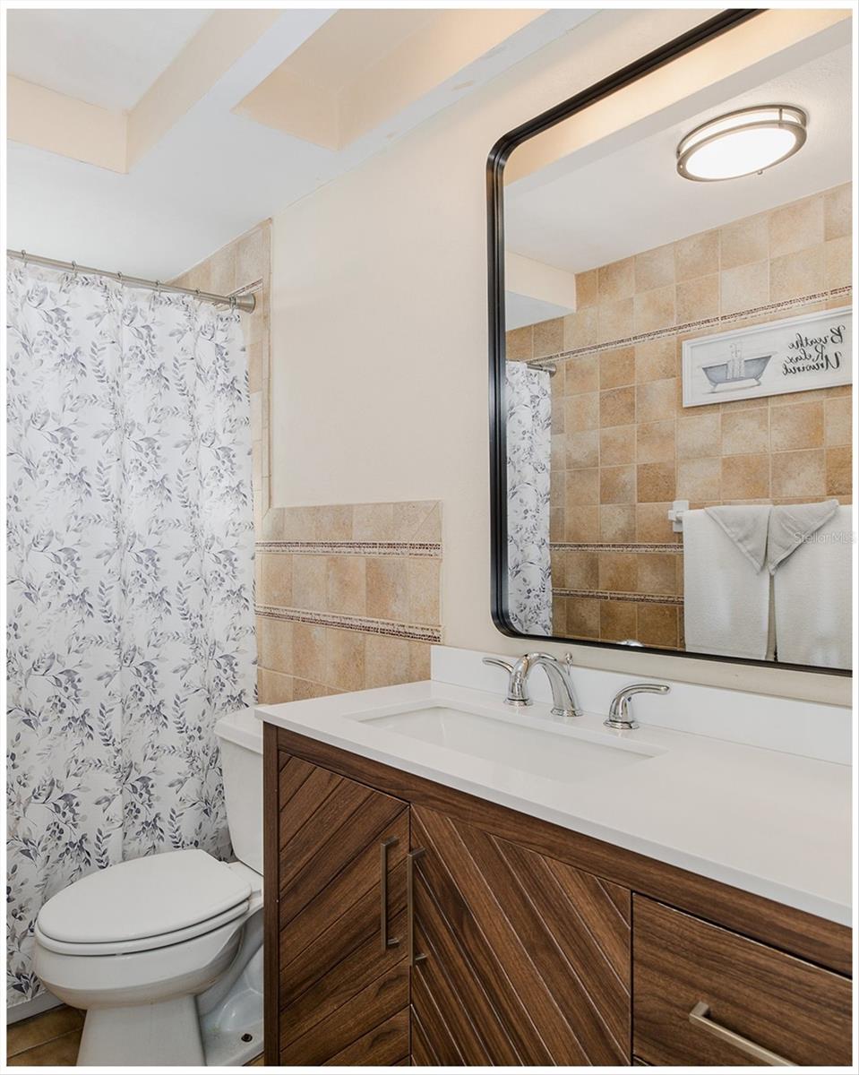 HOLIDAY LAKE ESTATES - Residential