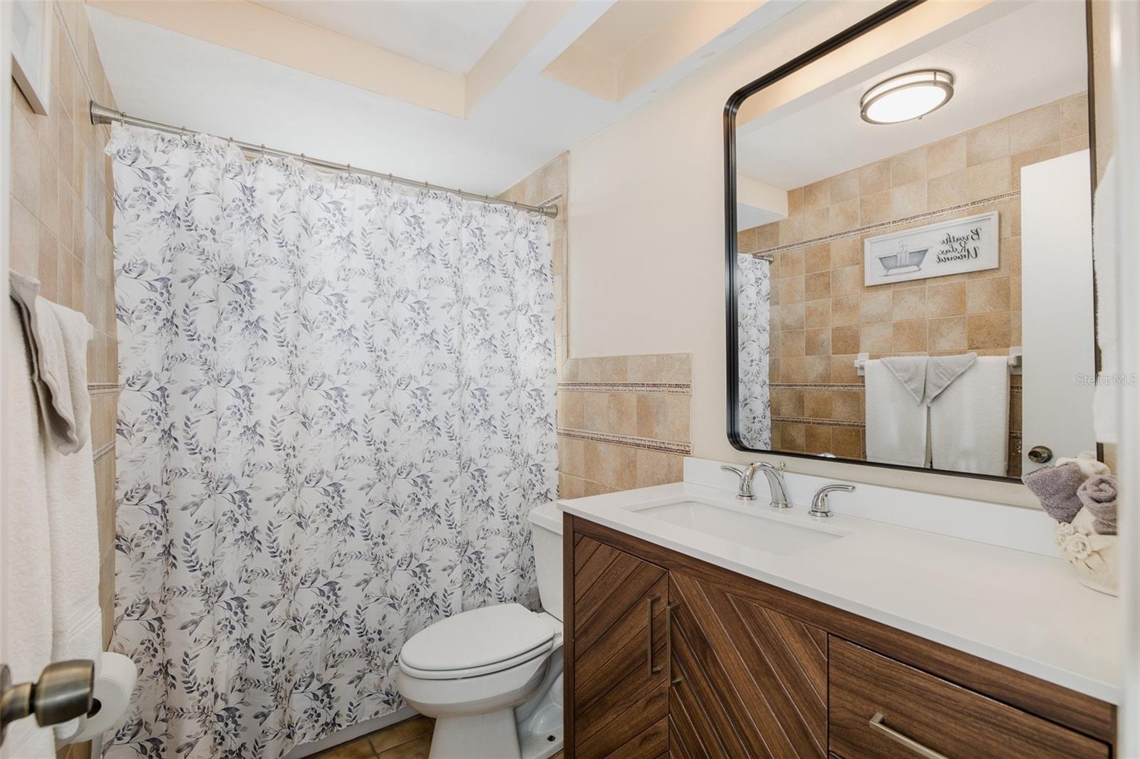 HOLIDAY LAKE ESTATES - Residential