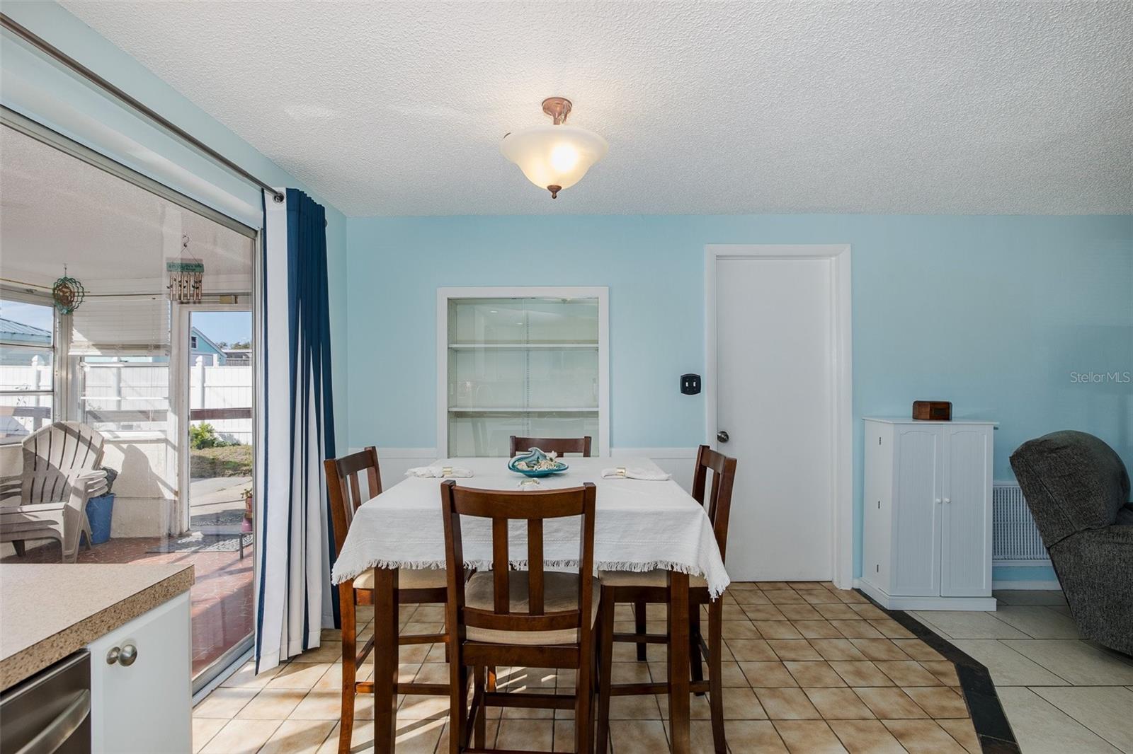 HOLIDAY LAKE ESTATES - Residential