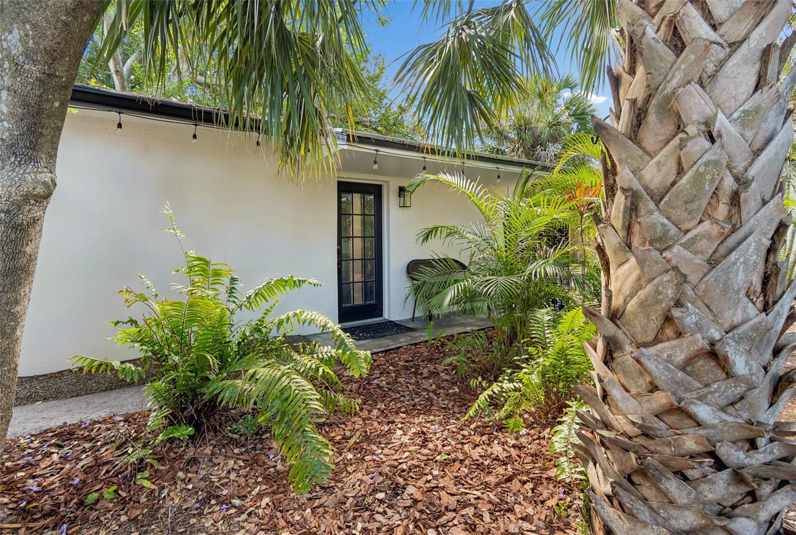 PINECREST PARK - Residential