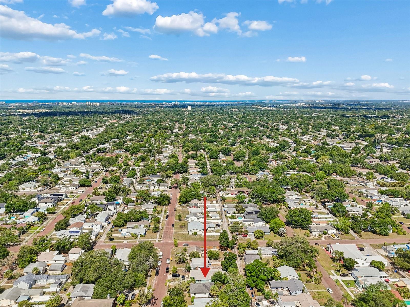 PINECREST PARK - Residential