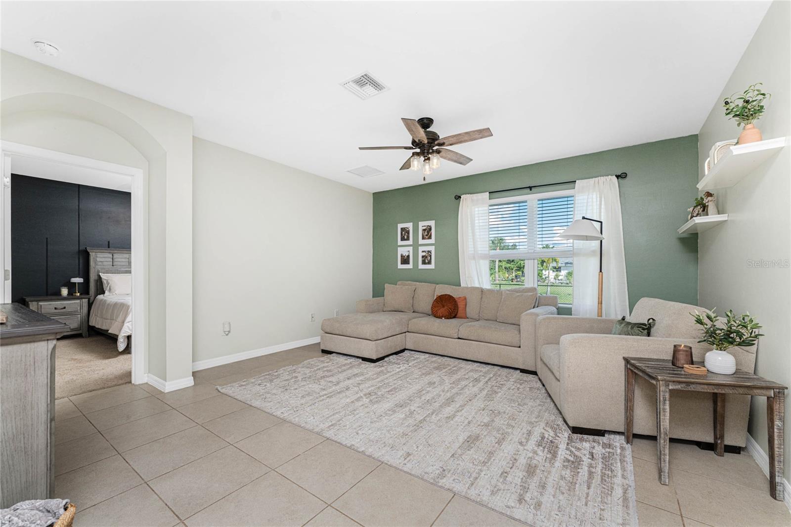 PUNTA GORDA ISLES SEC 20 - Residential