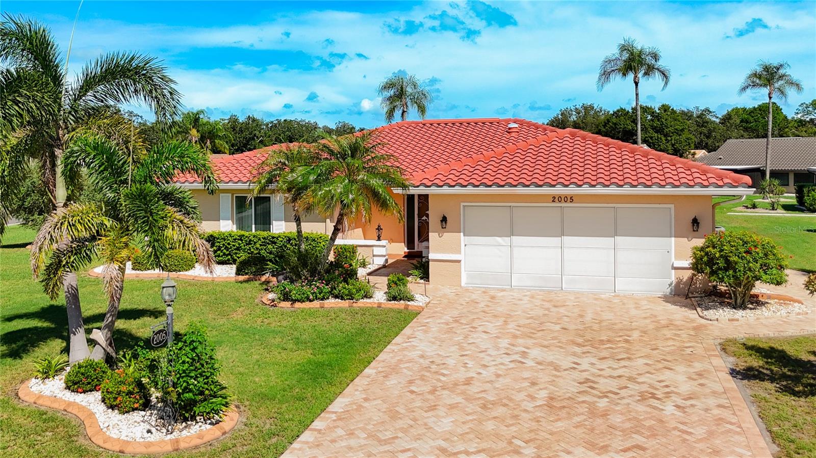 2005 NEW BEDFORD DRIVE, SUN CITY CENTER, FL, 33573 2 2005 NEW BEDFORD DRIVE