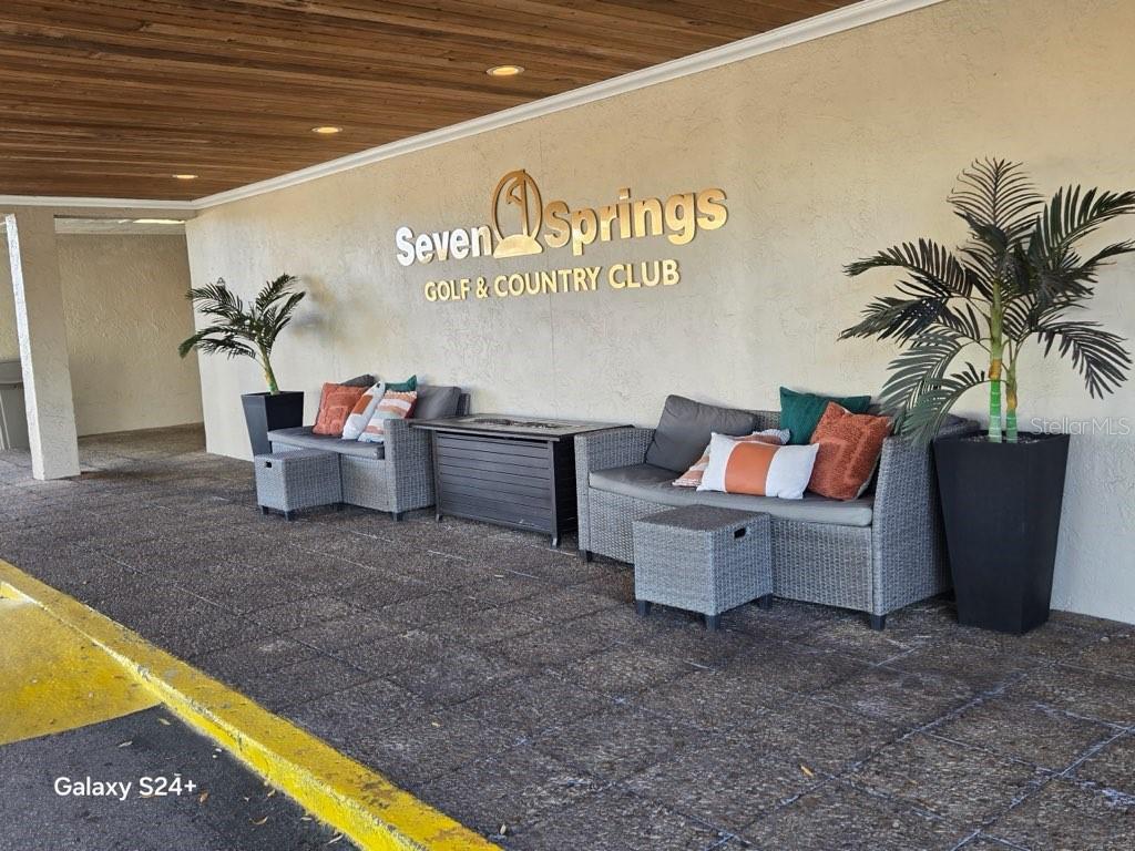 07 SPGS VILLAS CONDO - Residential