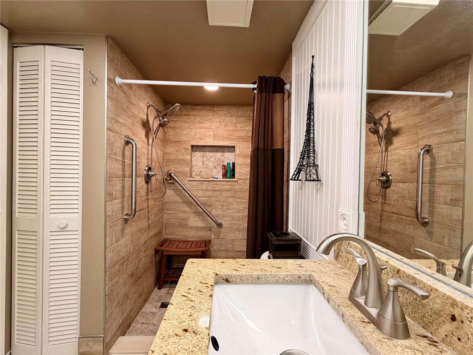 07 SPGS VILLAS CONDO - Residential