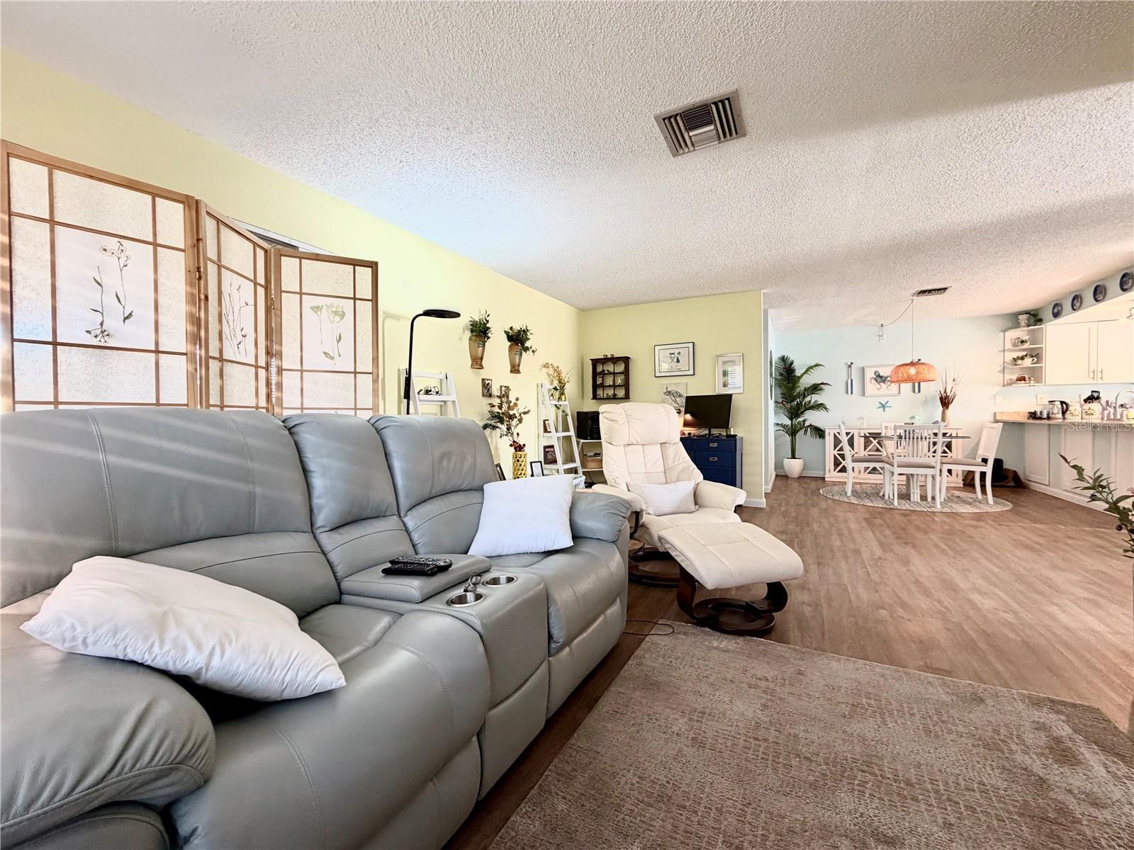 07 SPGS VILLAS CONDO - Residential