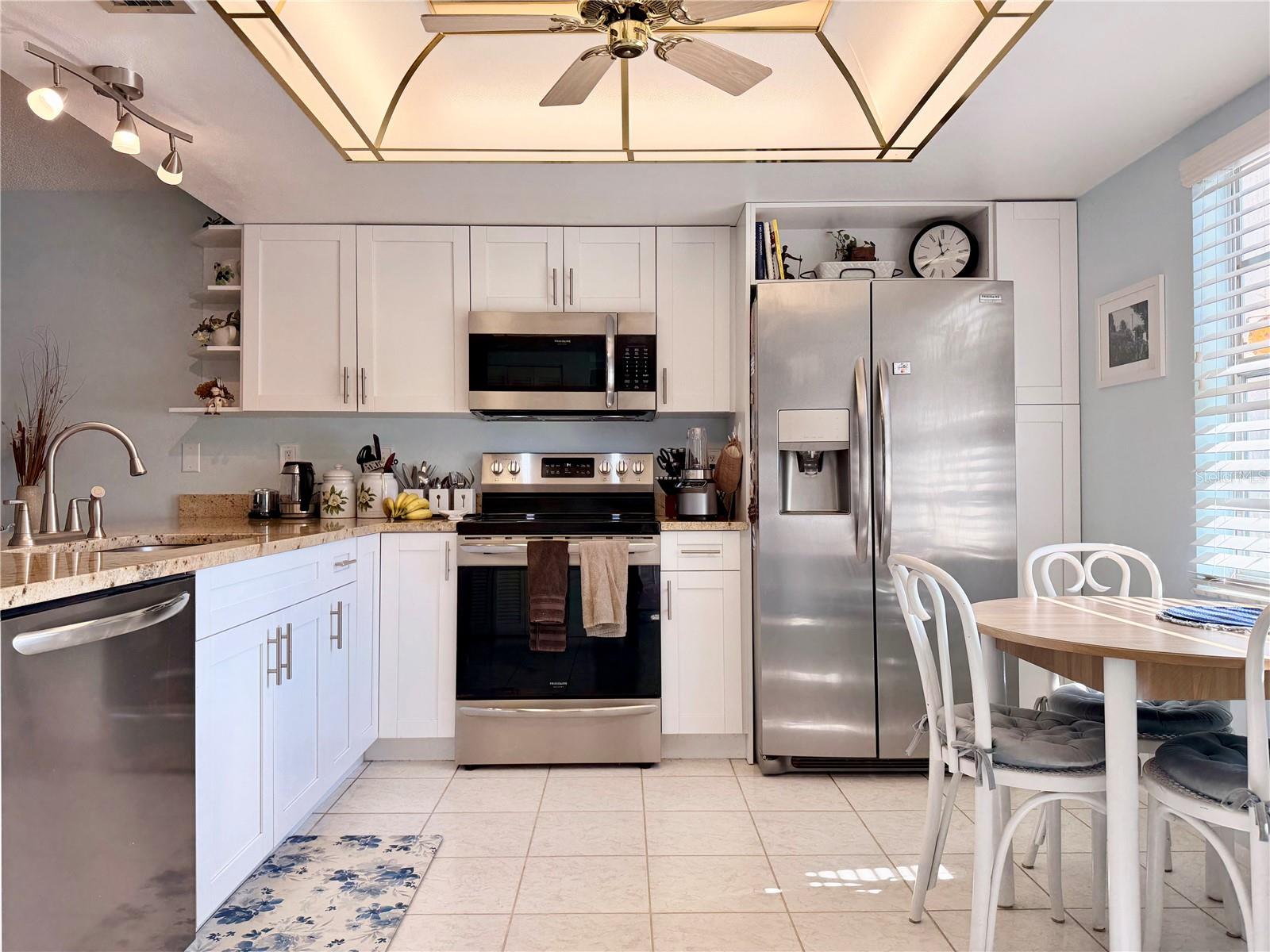 07 SPGS VILLAS CONDO - Residential