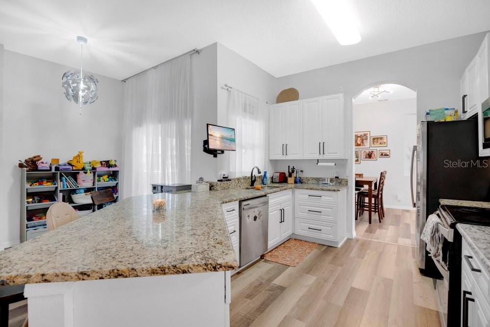 COUNTRY CLUB PARK PH 3 - Residential